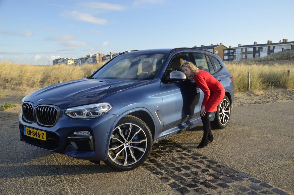 BMW X3 M40i