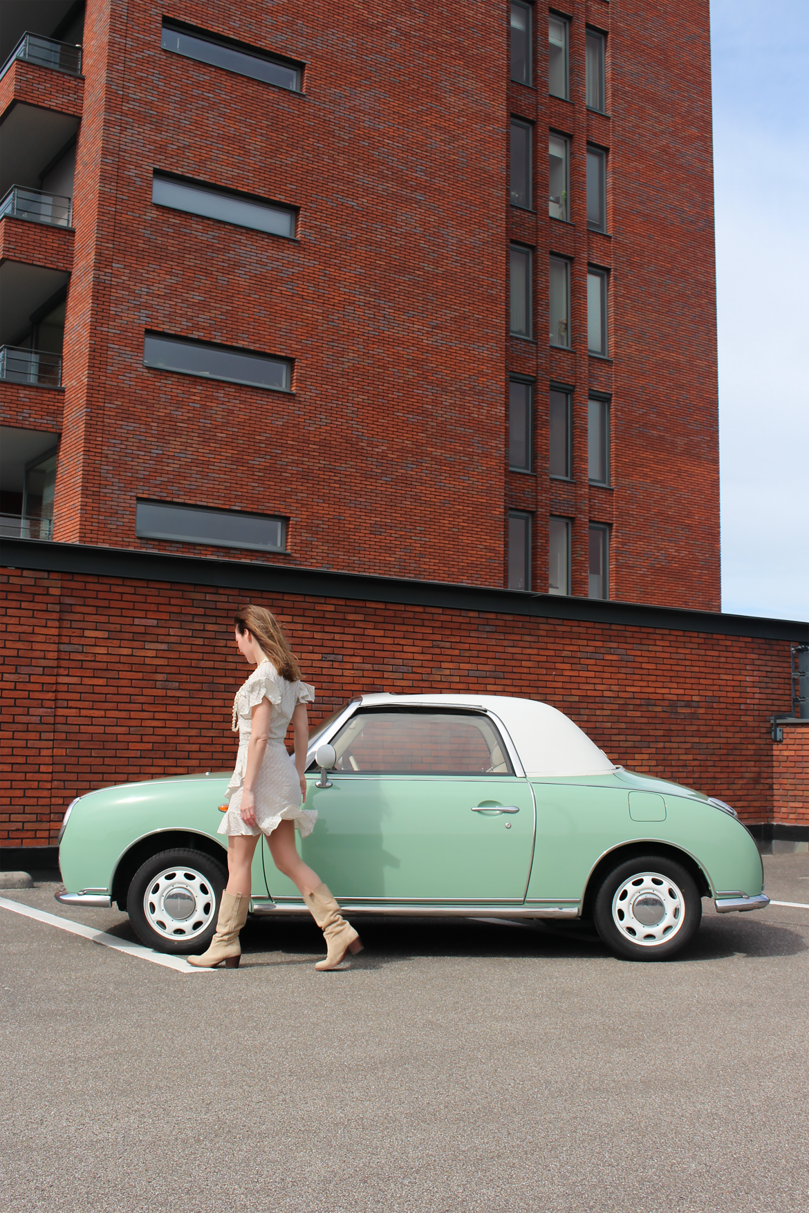 Nissan Figaro