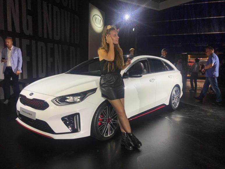 Kia ProCeed