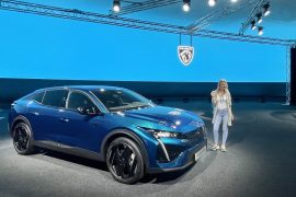 Peugeot 408