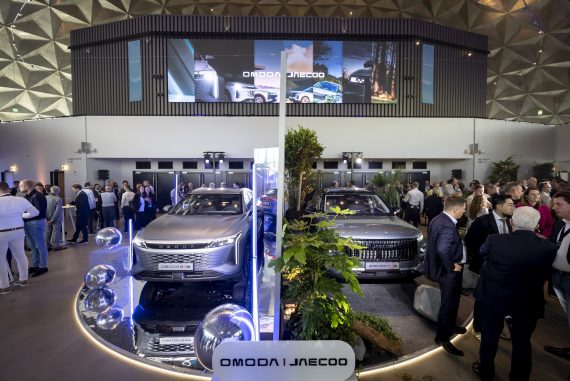 Omoda & Jeacoo