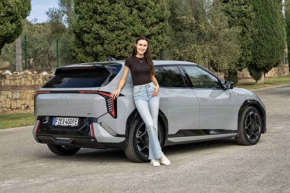 Kia EV4