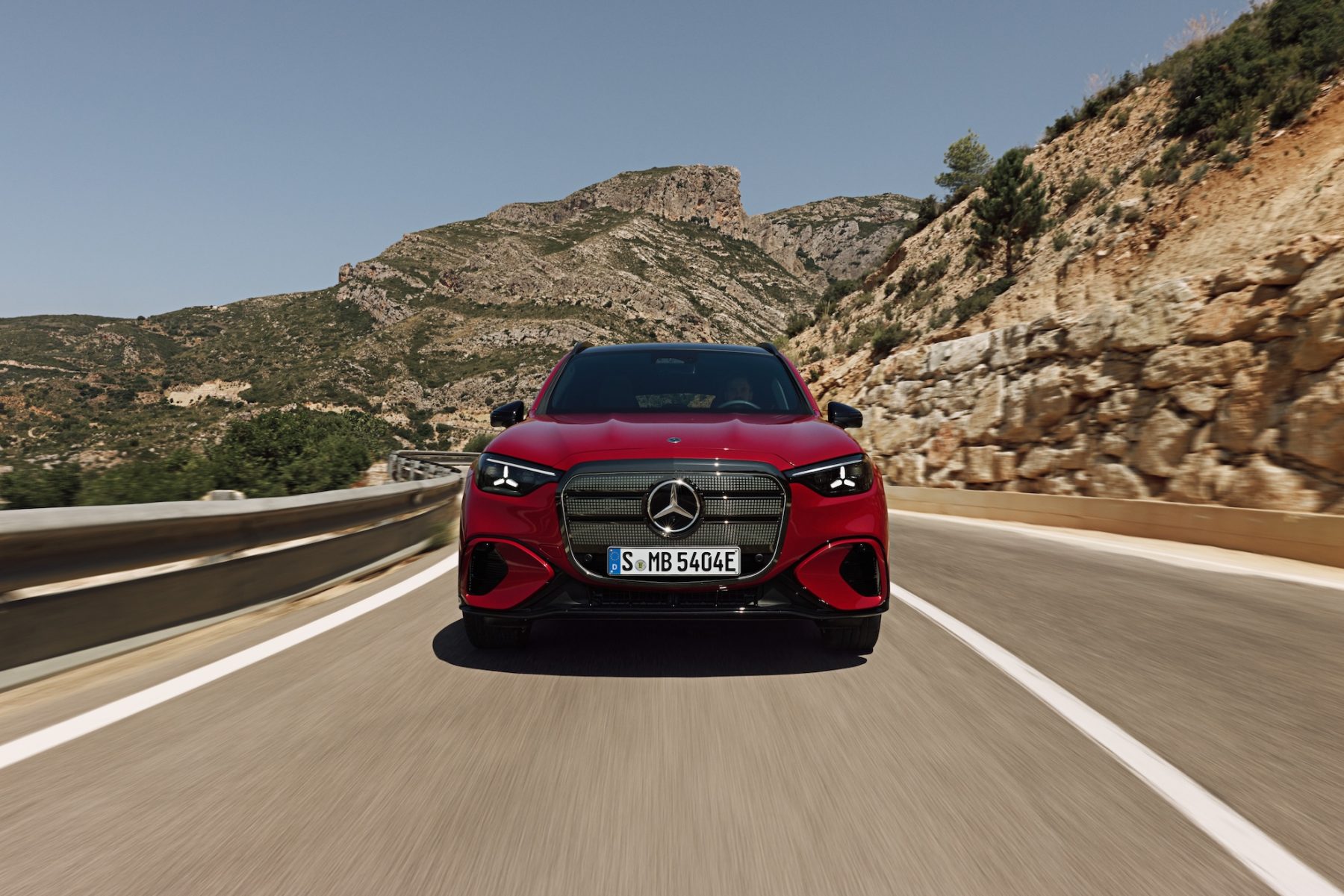 Mercedes-Benz GLC front